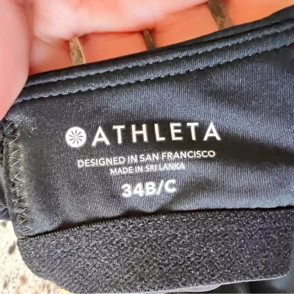 Athleta size 34